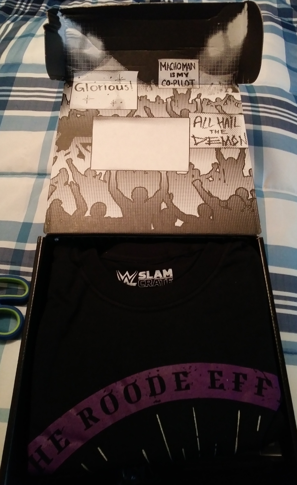 WWE Slam Crate March ( Late) Unboxing!